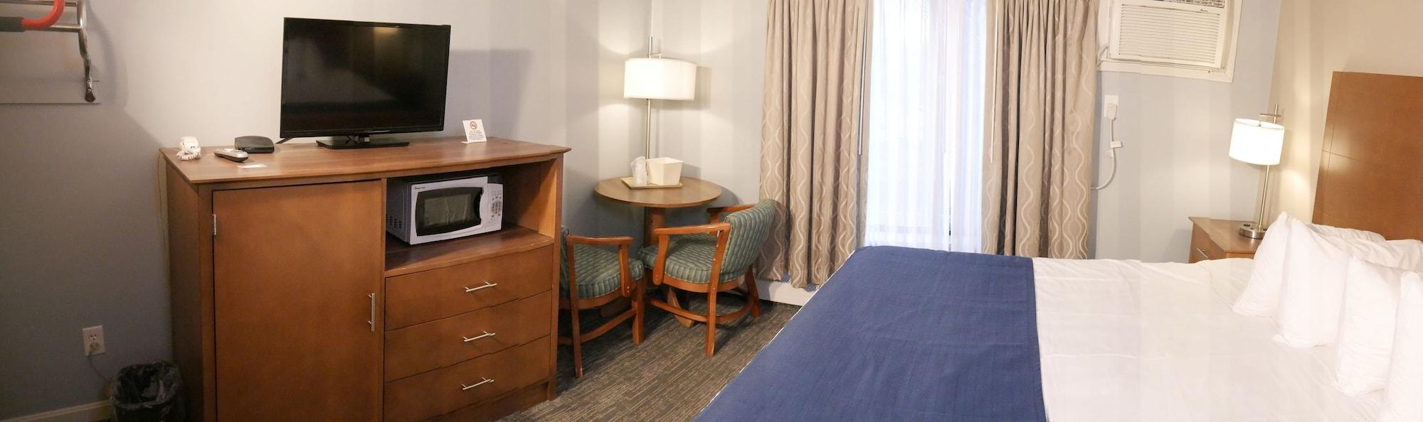 Hampton Village Inn Esterno foto