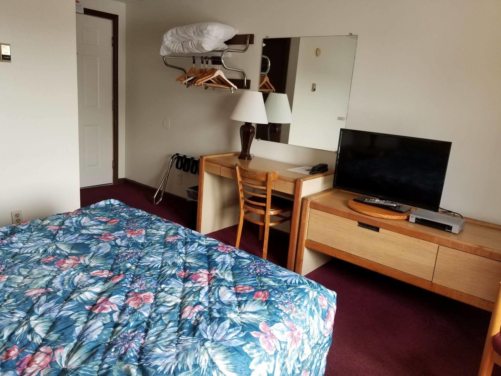 Hampton Village Inn Esterno foto