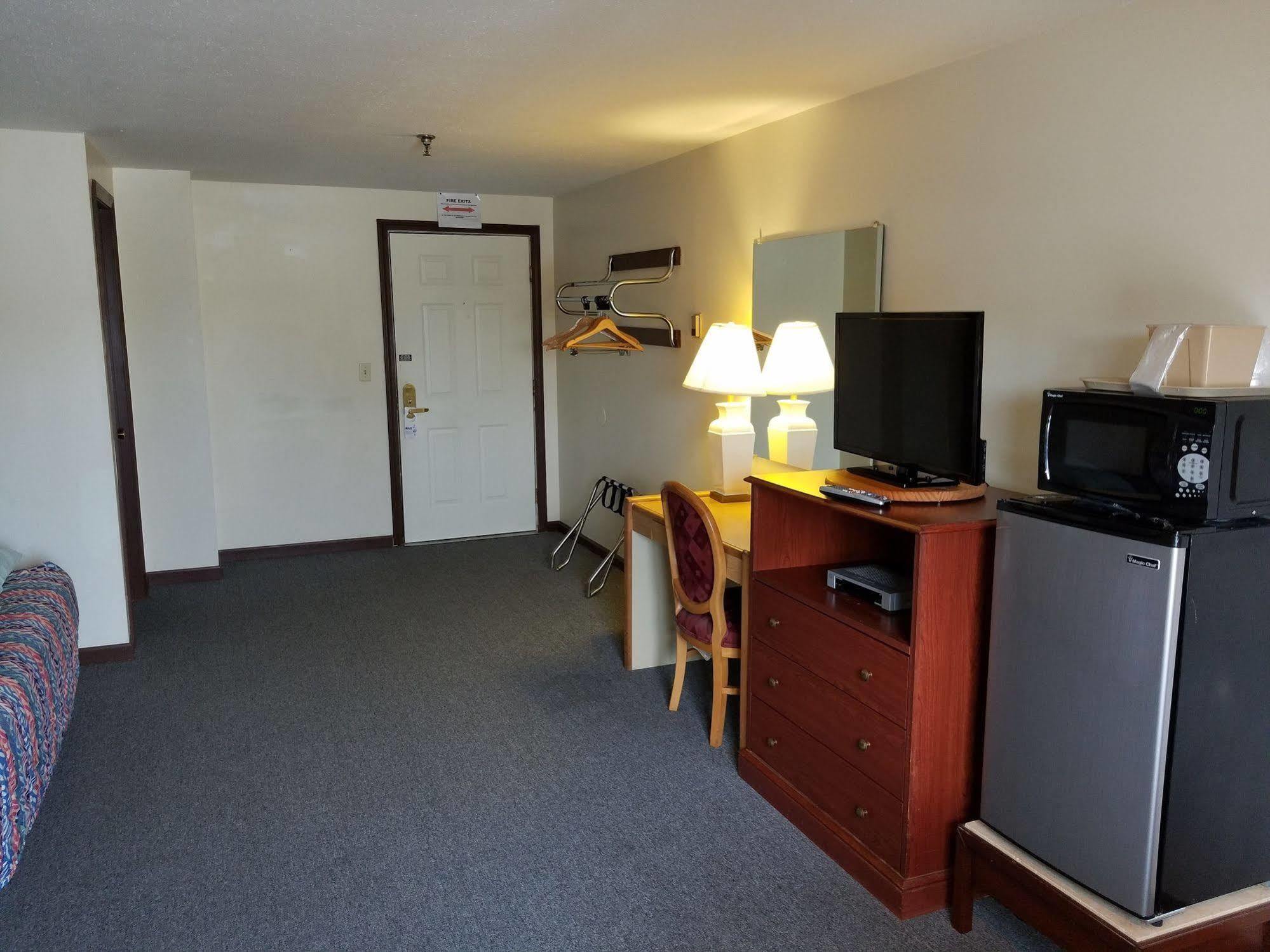 Hampton Village Inn Esterno foto