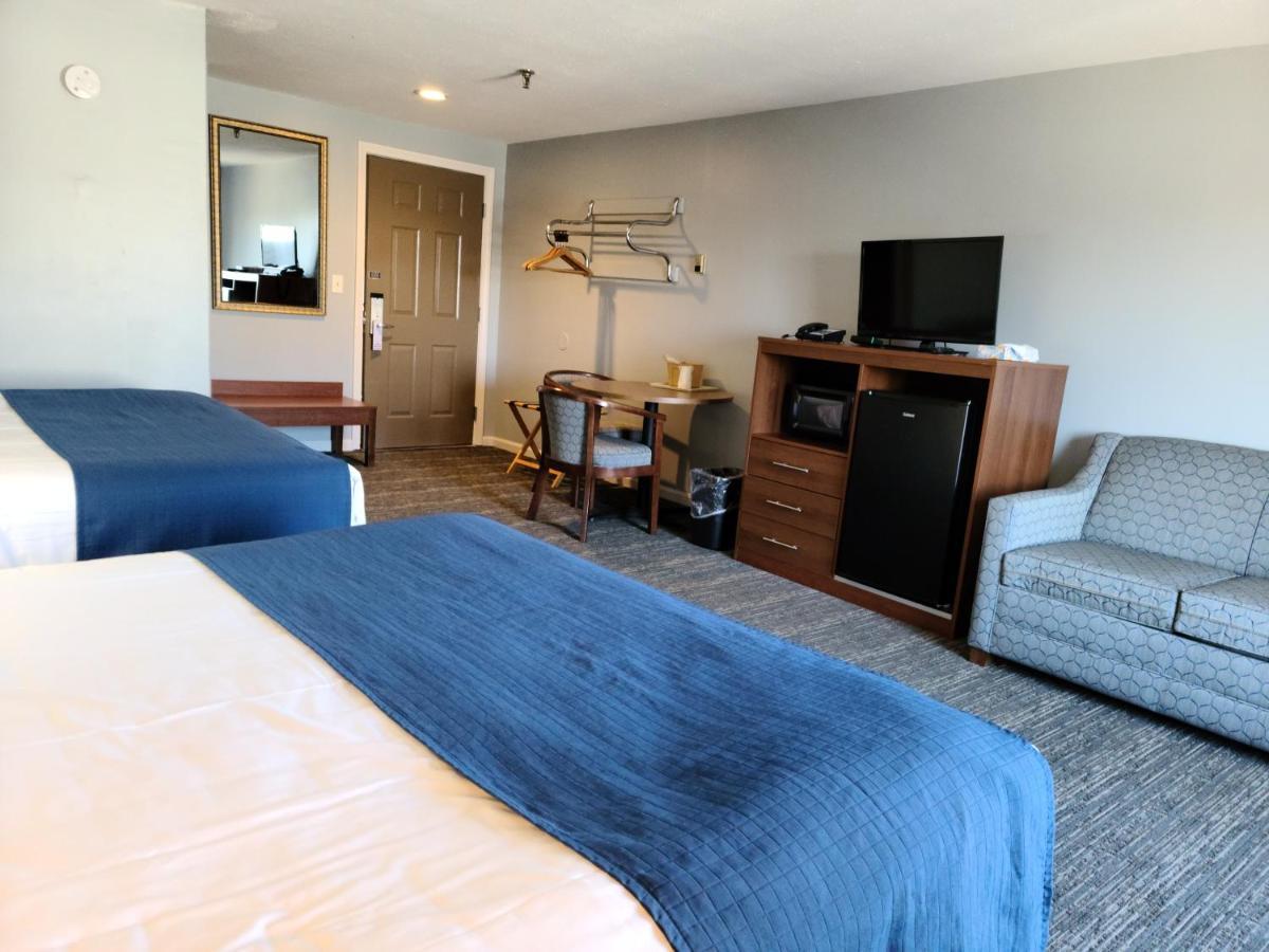 Hampton Village Inn Esterno foto